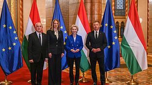 Ungarns Ministerpr&auml;sident Peter Magyar feierte den 70. Gedenktag der Revolte von 1956 mit G&auml;sten die EU-Kommissionspr&auml;sidentin Ursula von der Leyen.