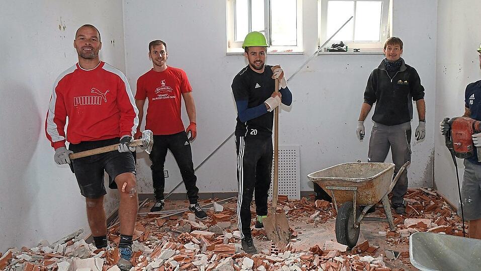 Die F&uuml;nf von der Baustelle: (v.l.) Sepp Holler, Markus Tschugg, Michael Faber, Martin Oslislo und Patrick Drofa.