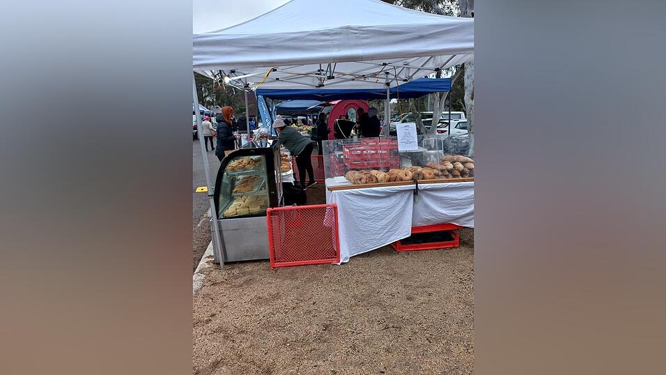 Das Leben auf einer australischen Farm und Verkaufen auf einem lokalen Markt.