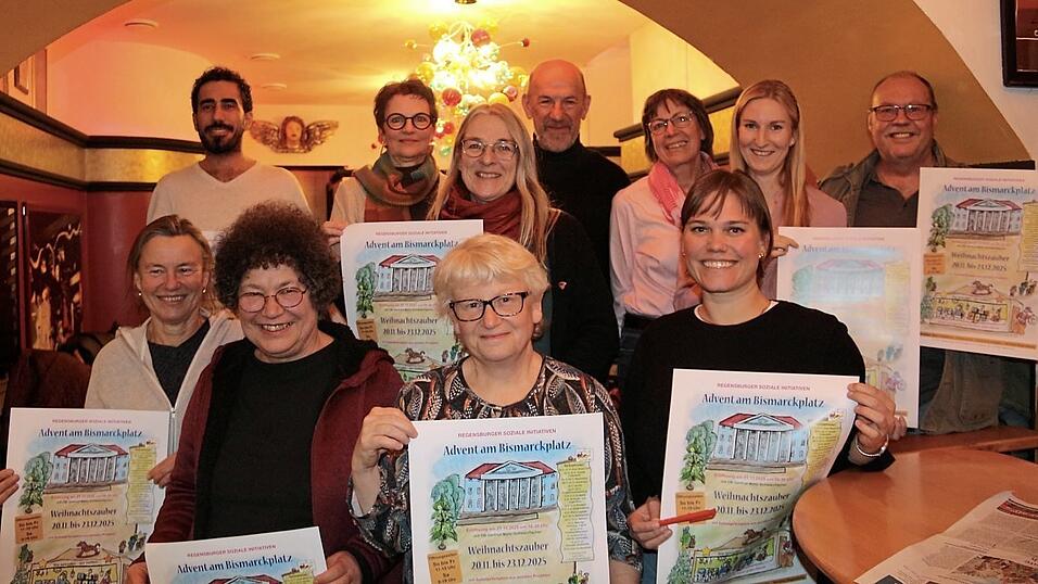 Vertreter von Sozialen Initiativen und Vereinen stellten in der Neuen Filmbühne ihren Beitrag zum „Weihnachtszauber“ vor. Vertreter von Sozialen Initiativen und Vereinen stellten in der Neuen Filmbühne ihren Beitrag zum „Weihnachtszauber“ vor.