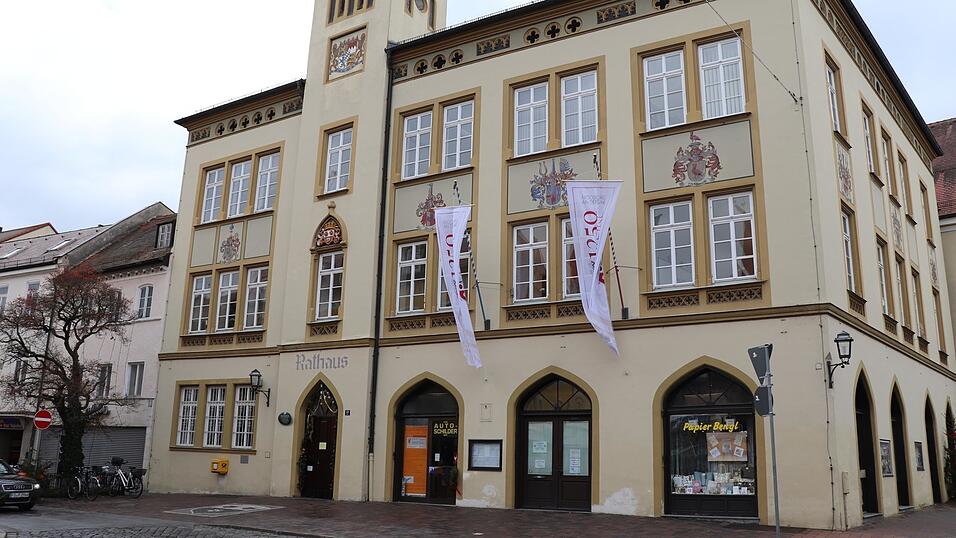 Acht Moosburger Stadträte haben die Online-Petition 'Moosburger Erklärung - gemeinsam aus der Krise' auf den Weg gebracht und rufen zum Unterschreiben auf.