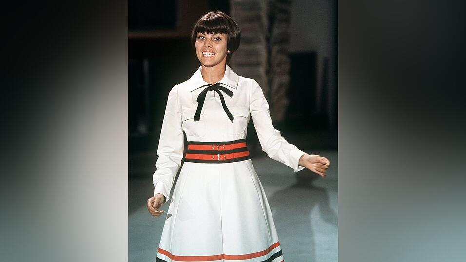 Seit &uuml;ber 60 Jahren steht Mireille Mathieu auf der B&uuml;hne. (Archivfoto)