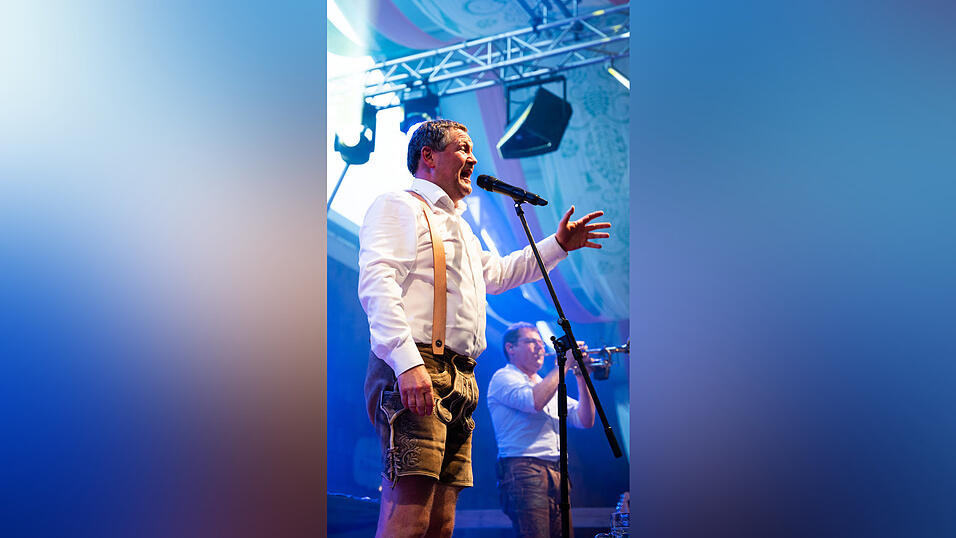Die Partybilder vom Samstag, 15. August, aus dem Festzelt Weckmann. Die Partybilder vom Samstag, 15. August, aus dem Festzelt Weckmann.