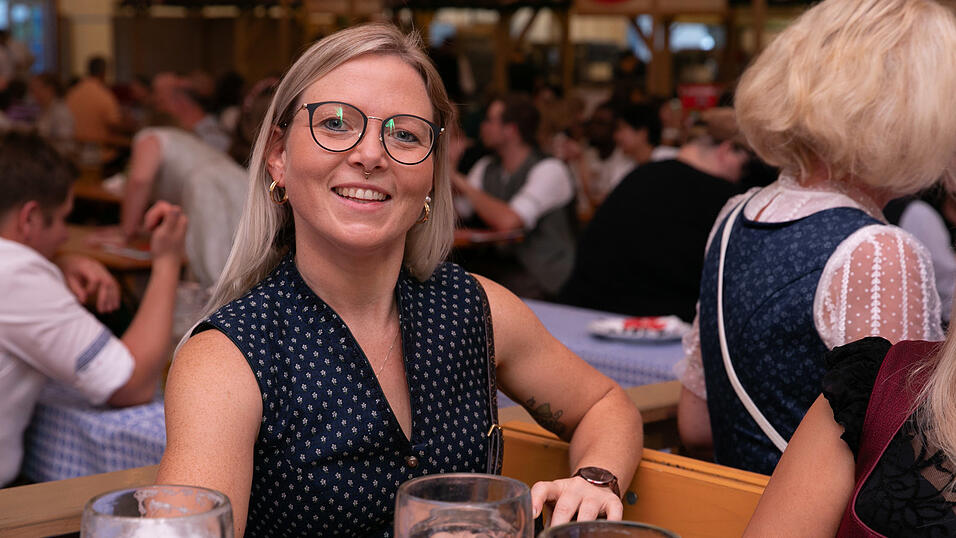 Die Partybilder vom Freitag, 15. August, aus dem Festzelt Greindl. Die Partybilder vom Freitag, 15. August, aus dem Festzelt Greindl.