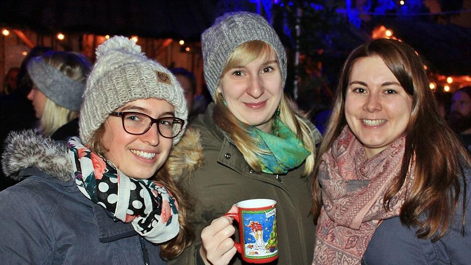 Bei einem schweren Unfall in der Gemeinde Frontenhausen sind zwei Menschen verletzt worden. Bei einem schweren Unfall in der Gemeinde Frontenhausen sind zwei Menschen verletzt worden.