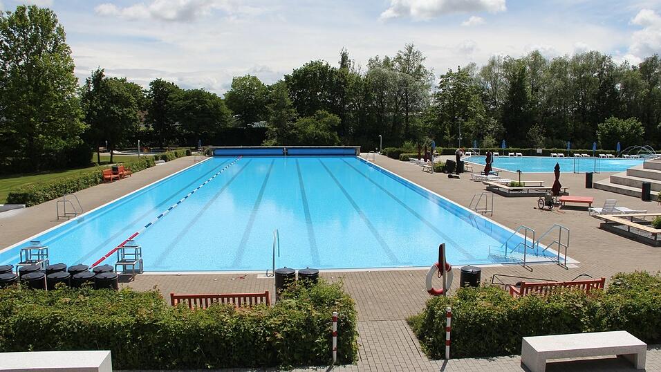 Endlich, das Freibad darf am Samstag &ouml;ffnen.