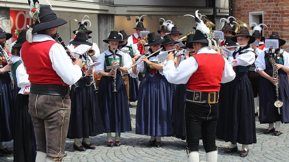 Die Bilder vom Festwochenende der Landshuter Stadtkapelle.