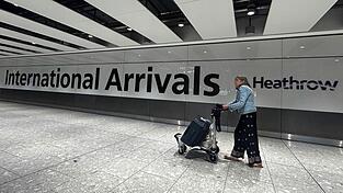 Unter anderem der Londoner Flughafen Heathrow war von einer Störung bei der Flugsicherung betroffen. (Archiv) Unter anderem der Londoner Flughafen Heathrow war von einer Störung bei der Flugsicherung betroffen. (Archiv)