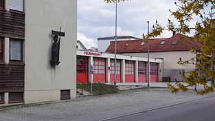 Das Vilsbiburger Feuerwehrhaus befindet sich an der Pfr&uuml;ndestra&szlig;e.