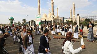 Der Krieg zwischen den Huthi im Jemen und Saudi-Arabien droht zu eskalieren. Der Krieg zwischen den Huthi im Jemen und Saudi-Arabien droht zu eskalieren.