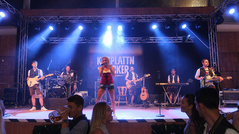 Die Partybilder vom Mittwoch, 16. August 2023, aus dem Festzelt Weckmann.