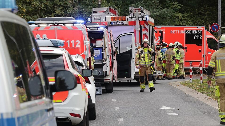 Die Polizei sperrte in einem Radius von rund 100 Metern das Gelände.