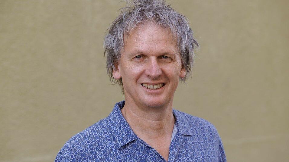 Thomas Mayr ist neuer Brücke-Vorsitzender. Thomas Mayr ist neuer Brücke-Vorsitzender.