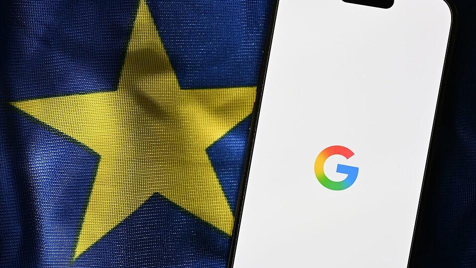 Gegen den US-Konzern Google laufen mehrere EU-Verfahren wegen möglicher Wettbewerbsverstöße. (Symbolbild) Gegen den US-Konzern Google laufen mehrere EU-Verfahren wegen möglicher Wettbewerbsverstöße. (Symbolbild)