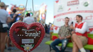 Wer wird Miss und Mister Single-Couch 2017?