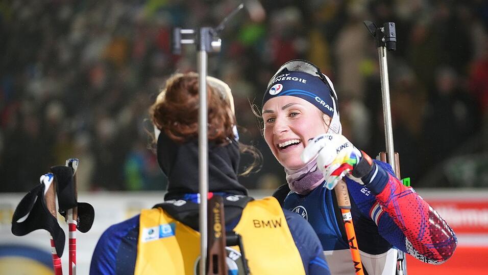 Nicht zu schlagen: Die beiden Franz&ouml;sinnen Justine Braisaz-Bouchet und Lou Jeanmonnot