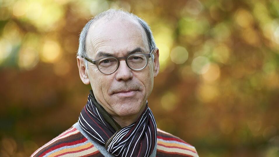 'Was ist ein gutes und sinnvolles Leben?', ist eine Frage von vielen, die sich der Philosoph Josef Früchtl stellt. 'Was ist ein gutes und sinnvolles Leben?', ist eine Frage von vielen, die sich der Philosoph Josef Früchtl stellt.