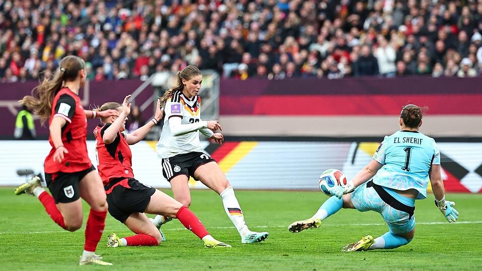 Deutliches Chancenplus f&uuml;r das DFB-Team mit Jule Brand.