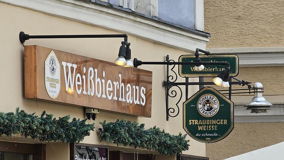 Das Wei&szlig;bierhaus hat seit Jahrzehnten seinen festen Platz am Theresienplatz. Mitte des Jahres wird es einen Wechsel geben.