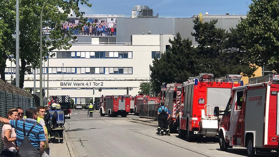Im BMW-Werk in Ergolding ist am Freitagvormittag ein Brand ausgebrochen.