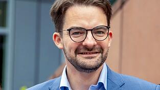JU-Chef Knoll r&uuml;ckt ins Kabinett auf. (Archivbild)