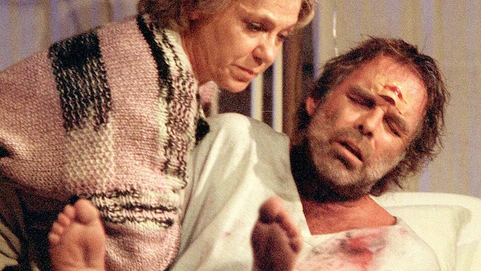 Im weltbekannten Broadway-St&uuml;ck &bdquo;Misery&ldquo; geht's um einen Autor, der von einem Fan gezwungen wird, seinen Fortsetzungsroman umzuschreiben.