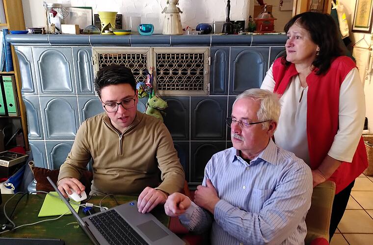 Enttäuschte Gesichter bei den Genossen Enttäuschte Gesichter bei den Genossen