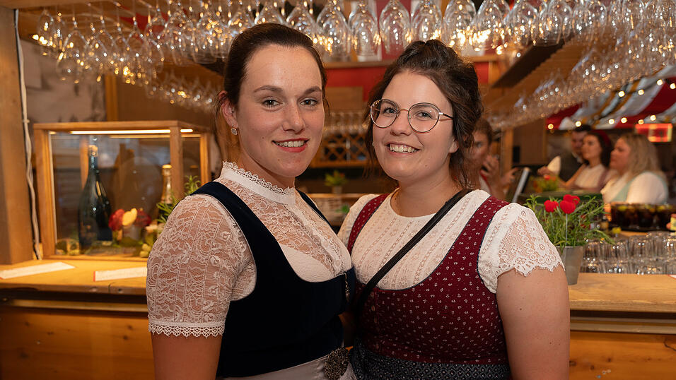 Die Partybilder vom Freitag, 11. August 2023, aus dem Festzelt Krönner. Die Partybilder vom Freitag, 11. August 2023, aus dem Festzelt Krönner.