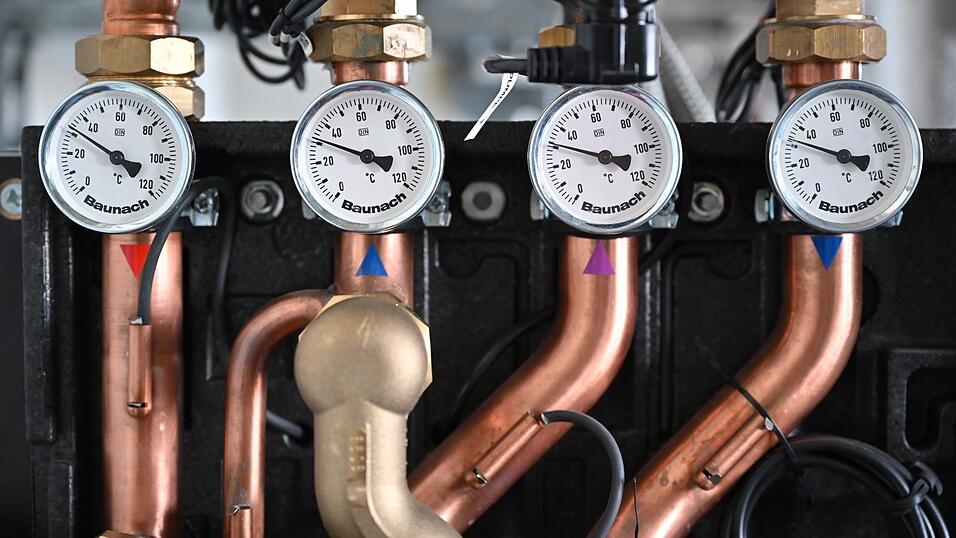 Öl- und Gasheizungen wollte die vorherige Bundesregierung eigentlich unattraktiv machen. Durch ein neues Gesetz von Union und SPD könnten sie bald wieder öfter eingebaut werden. Öl- und Gasheizungen wollte die vorherige Bundesregierung eigentlich unattraktiv machen. Durch ein neues Gesetz von Union und SPD könnten sie bald wieder öfter eingebaut werden.