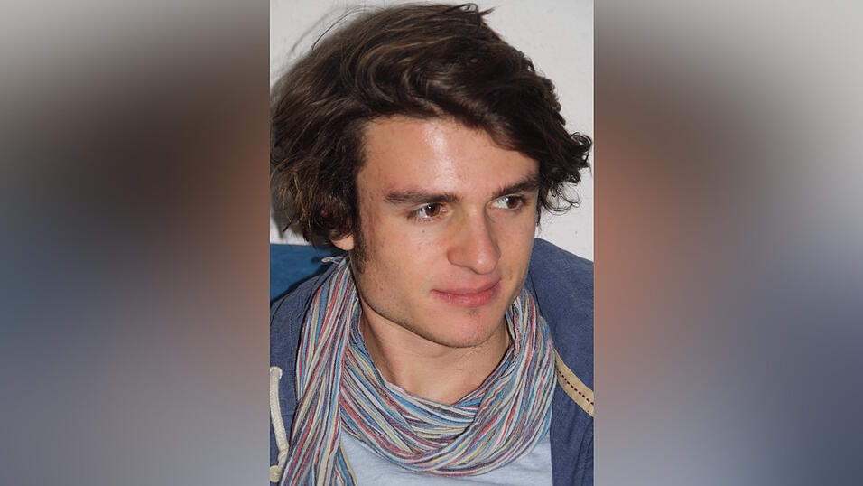 Jonas lebte ein halbes Jahr in Ecuador und arbeitete dort für einem sozialen Projekt für alte Menschen. Jonas lebte ein halbes Jahr in Ecuador und arbeitete dort für einem sozialen Projekt für alte Menschen.