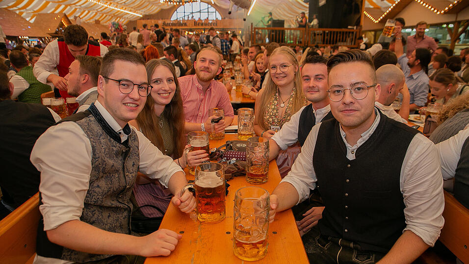 Die Partybilder von Samstag, 20. August 2022, aus dem Festzelt Nothaft.