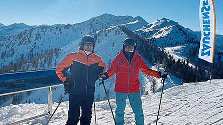 Reiseleiter Werner Santl (rechts) in Zauchensee.