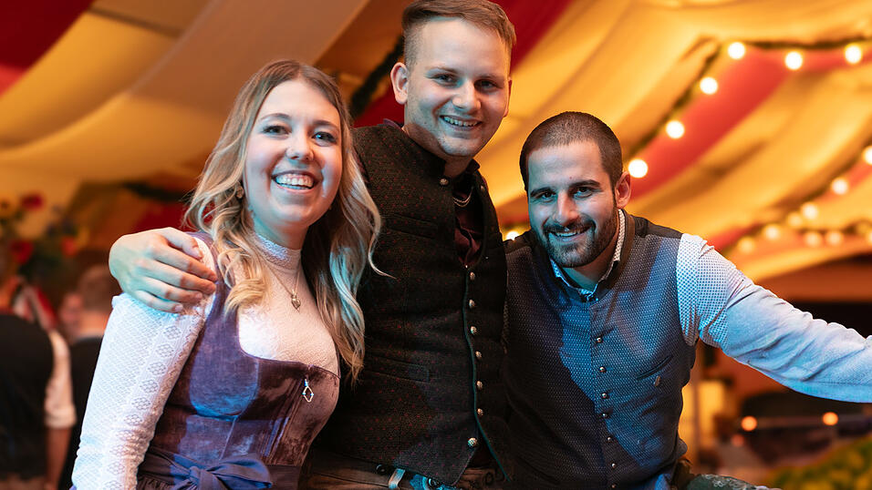 Die Partybilder vom Samstag, 9. August, aus dem Festzelt Greindl. Die Partybilder vom Samstag, 9. August, aus dem Festzelt Greindl.