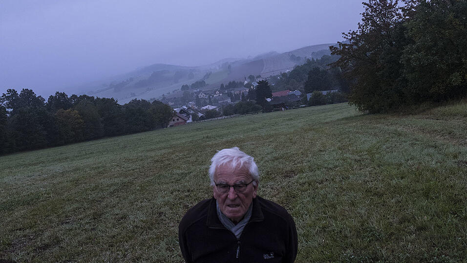 Thomas Dworzak fotografierte seinen Vater Ernst in dessen Heimat Mähren Thomas Dworzak fotografierte seinen Vater Ernst in dessen Heimat Mähren