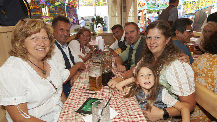 Die Partybilder von Freitag, 19. August 2022, aus dem Festzelt Lechner.