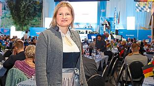 Katrin Ebner-Steiner wird dem offiziell aufgelösten „Flügel“-Netzwerk der AfD zugeordnet.