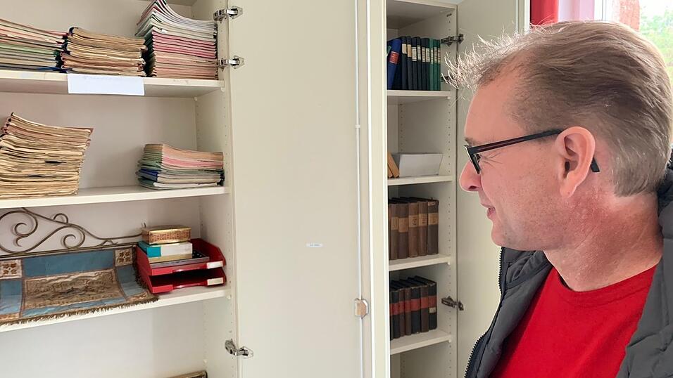 Das Archiv k&ouml;nnte bald auch den Stephansposchinger Schulklassen offen stehen.