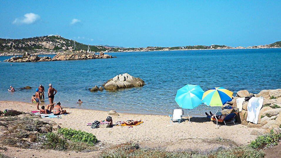 Auf La Maddalena gibt es traumhafte Str&auml;nde.