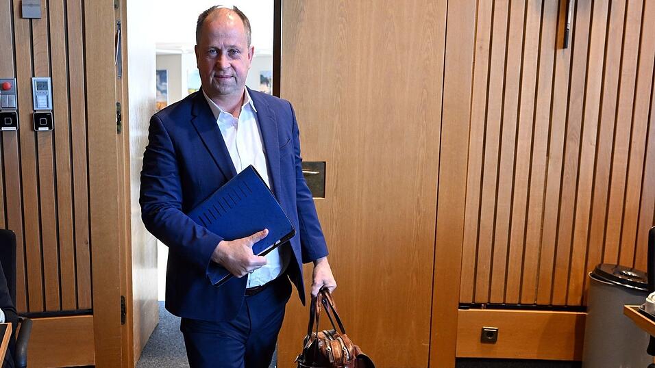 Der FDP-Politiker Joachim Stamp hatte von der Ampel-Regierung den Auftrag, Migrationsabkommen mit Herkunftsstaaten abzuschlie&szlig;en, um Arbeitsmigration zu f&ouml;rdern und Abschiebungen zu erleichtern. (Archivfoto)