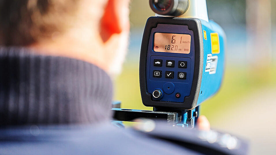 Landshut war eine der wenigen St&auml;dte in Bayern, in denen am Mittwoch beim Blitzermarathon nicht kontrolliert wurde. Die Stadt verweist auf personelle Gr&uuml;nde, die Polizei auf die Zust&auml;ndigkeit der Stadt.