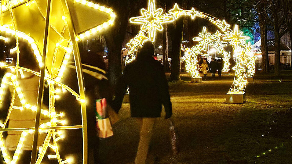 Bereits am 20. November wird in diesem Jahr der Landshuter Christkindlmarkt auf der Ringelstecherwiese seine Pforten &ouml;ffnen.