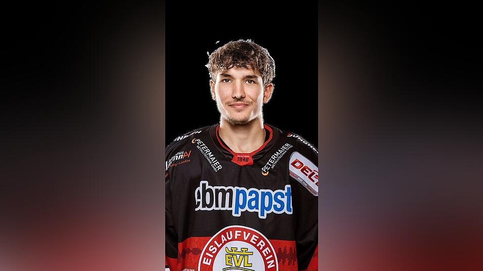 Lukas Gaus geht auch in der kommenden Saison im EVL-Trikot aufs Eis. Lukas Gaus geht auch in der kommenden Saison im EVL-Trikot aufs Eis.