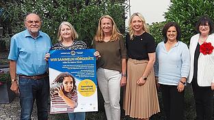 Vom Lions Club Schloss Wildthurn waren Projektleiterin und Clubsekret&auml;rin Rebecca Werner, Dr. Petra Appinger (Vorsitzende des Lions Hilfswerks e.V.) sowie Brigitte L&ouml;w (Gr&uuml;ndungsmitglied und Betreuerin der Aktion) zu den Vilstalgemeinden gekommen.
