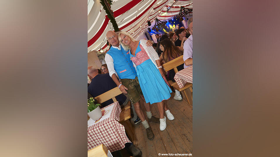 Die Partybilder von Samstag, 20. August 2022, aus dem Festzelt Lechner.