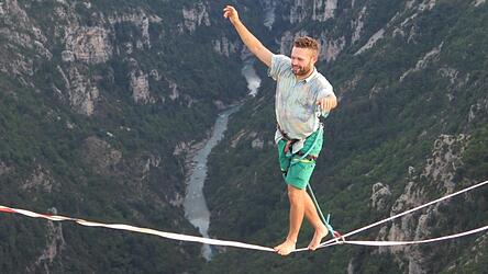 Ein Schritt nach dem anderen. Auf der Highline ist absolute Konzentration gefordert. 