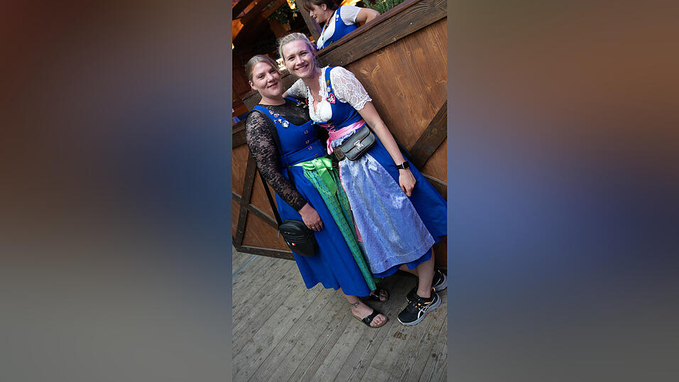 Die Partybilder vom Sonntag, 17. August, aus dem Festzelt Wenisch. Die Partybilder vom Sonntag, 17. August, aus dem Festzelt Wenisch.