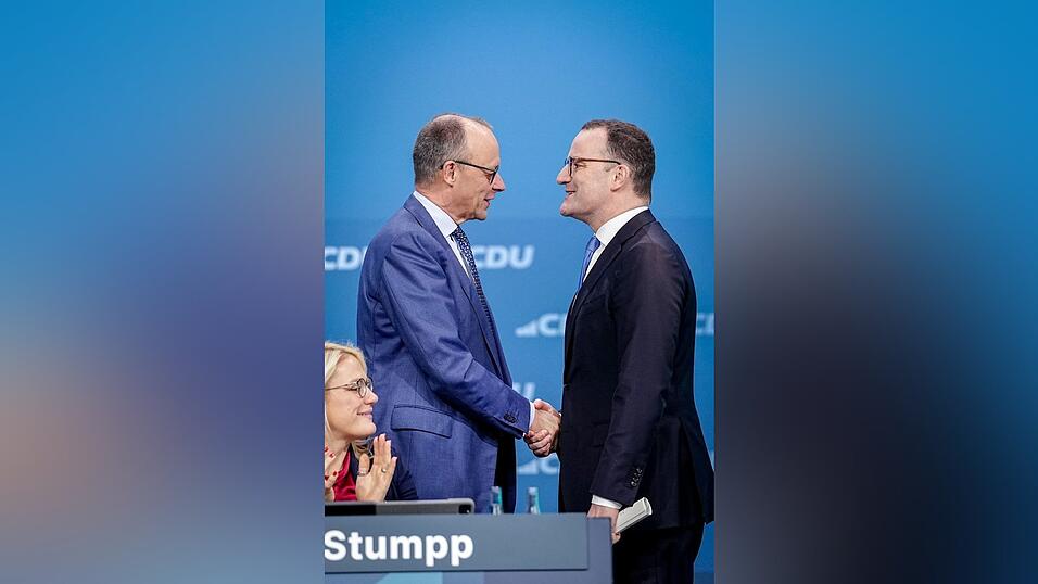 Bundeskanzler Friedrich Merz drängte Spahn schließlich zum Rücktritt. (Archivbild) Bundeskanzler Friedrich Merz drängte Spahn schließlich zum Rücktritt. (Archivbild)