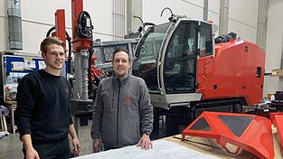 Moritz Kraus in die Fertigungsabteilung f&uuml;r die Streicher&rsquo;schen ecotec-Horizontalbohranlagen.