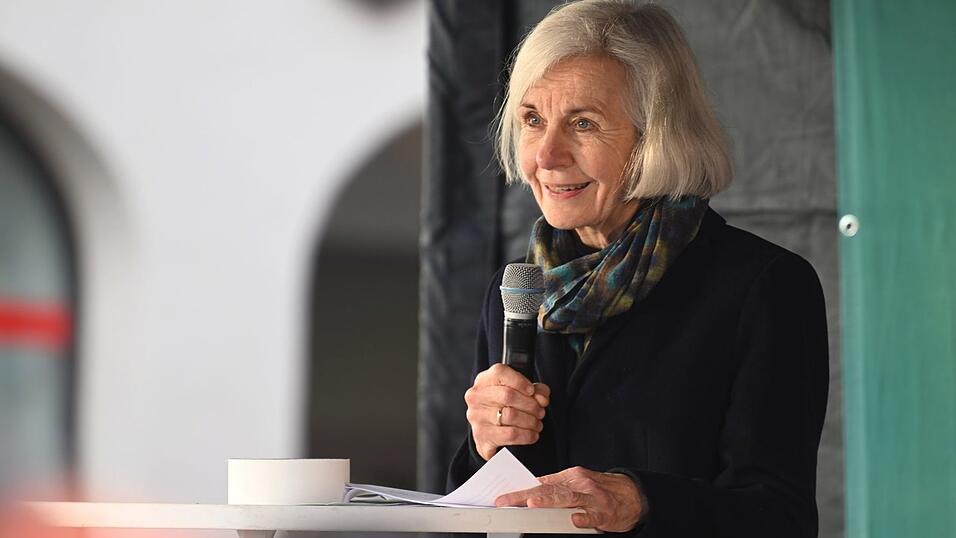 Die Politikwissenschaftlerin Ursula Münch leitet die Akademie für Politische Bildung Tutzing. (Archivbild) Die Politikwissenschaftlerin Ursula Münch leitet die Akademie für Politische Bildung Tutzing. (Archivbild)