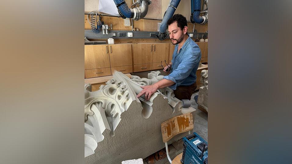 Daniel Salimi in seiner Werkstatt